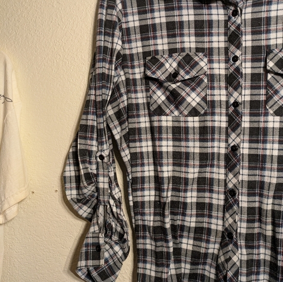 R&BM Women's Black and White Plaid Shirt Size2x Pre-owned - Picture 3 of 6